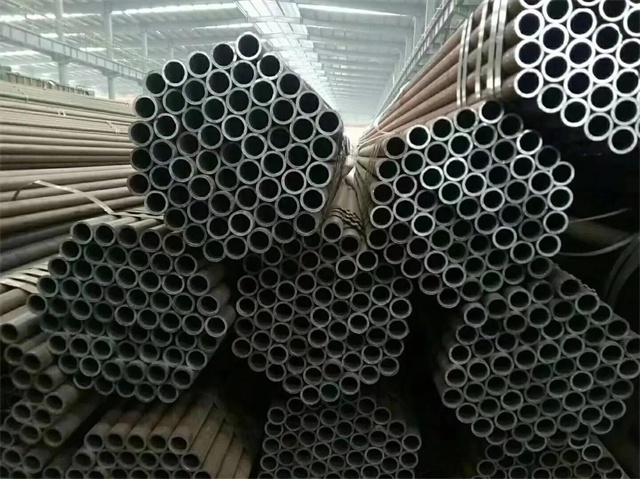 保定20#石油裂化用无缝钢管